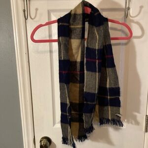 Plaid Scarf with Fringe